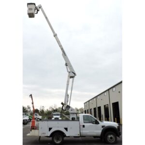 how-much-does-it-cost-to-rent-a-bucket-truck-for-a-day_1753703657